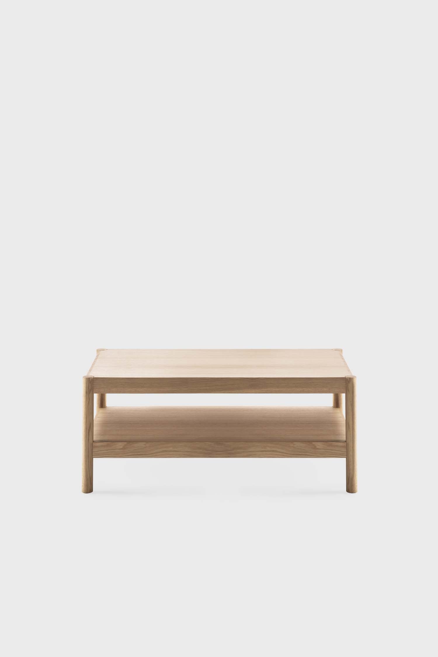 Mesa de Centro Citizen en Madera Maciza – Diseño Escandinavo Funcional