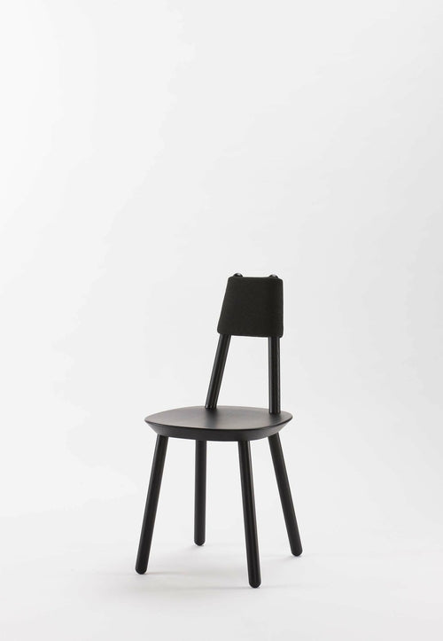 Silla de Comedor Naïve de Madera y Tapizado Minimalista – Diseño Escandinavo