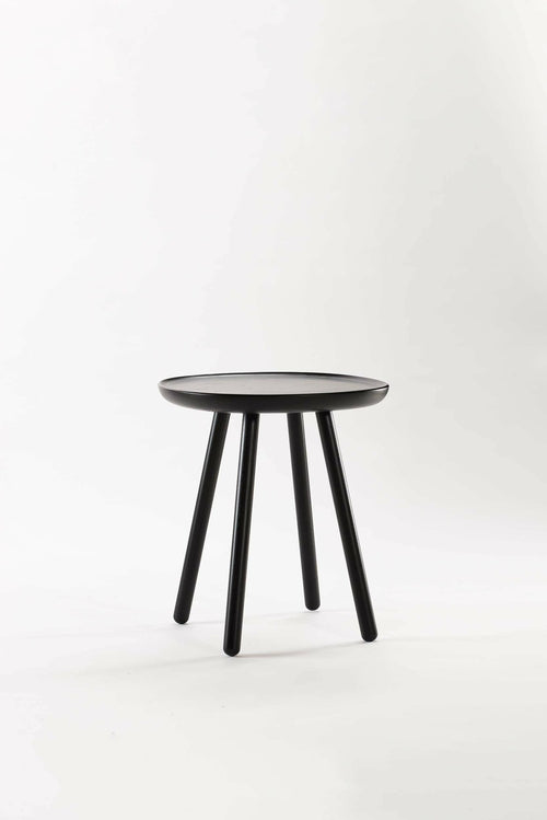 Mesa Auxiliar Naïve de Madera Maciza – Diseño Escandinavo Minimalista