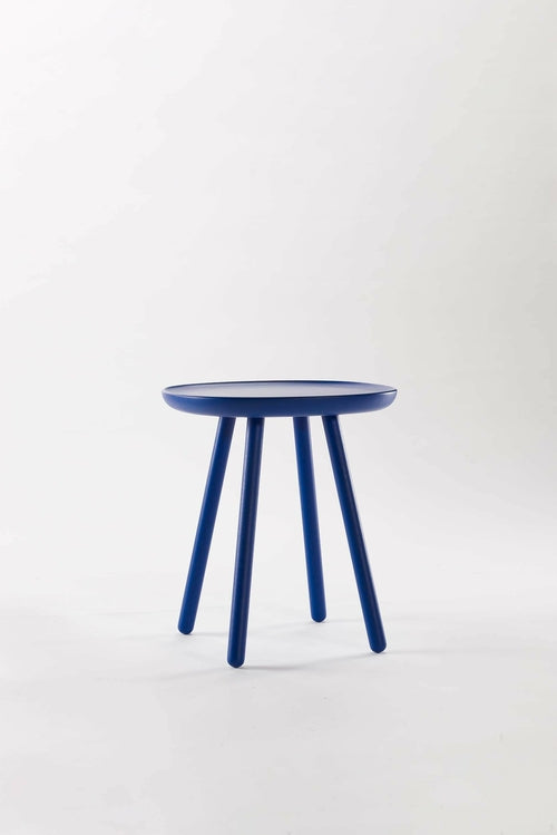 Mesa Auxiliar Naïve de Madera Maciza – Diseño Escandinavo Minimalista