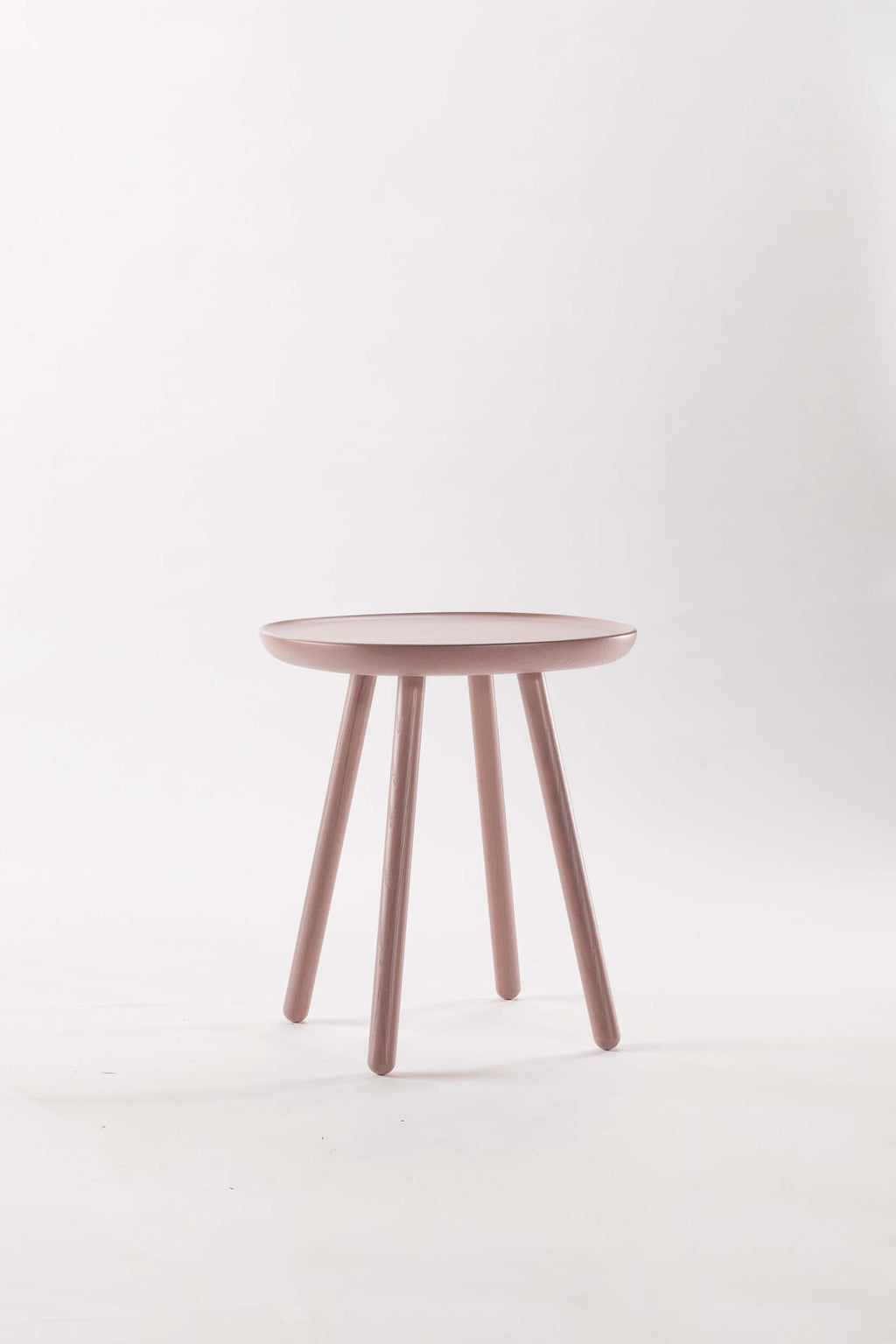 Mesa Auxiliar Naïve de Madera Maciza – Diseño Escandinavo Minimalista