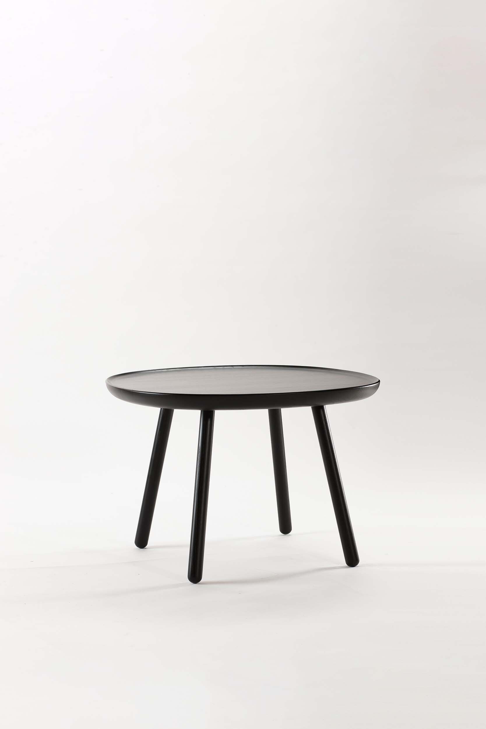 Mesa Auxiliar Naïve de Madera Maciza – Diseño Escandinavo Minimalista