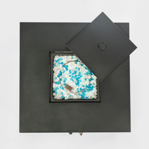 Mesa de Fuego Exterior a Gas – Ratán Marrón Oscuro, Diseño Moderno para Terraza y Jardín
